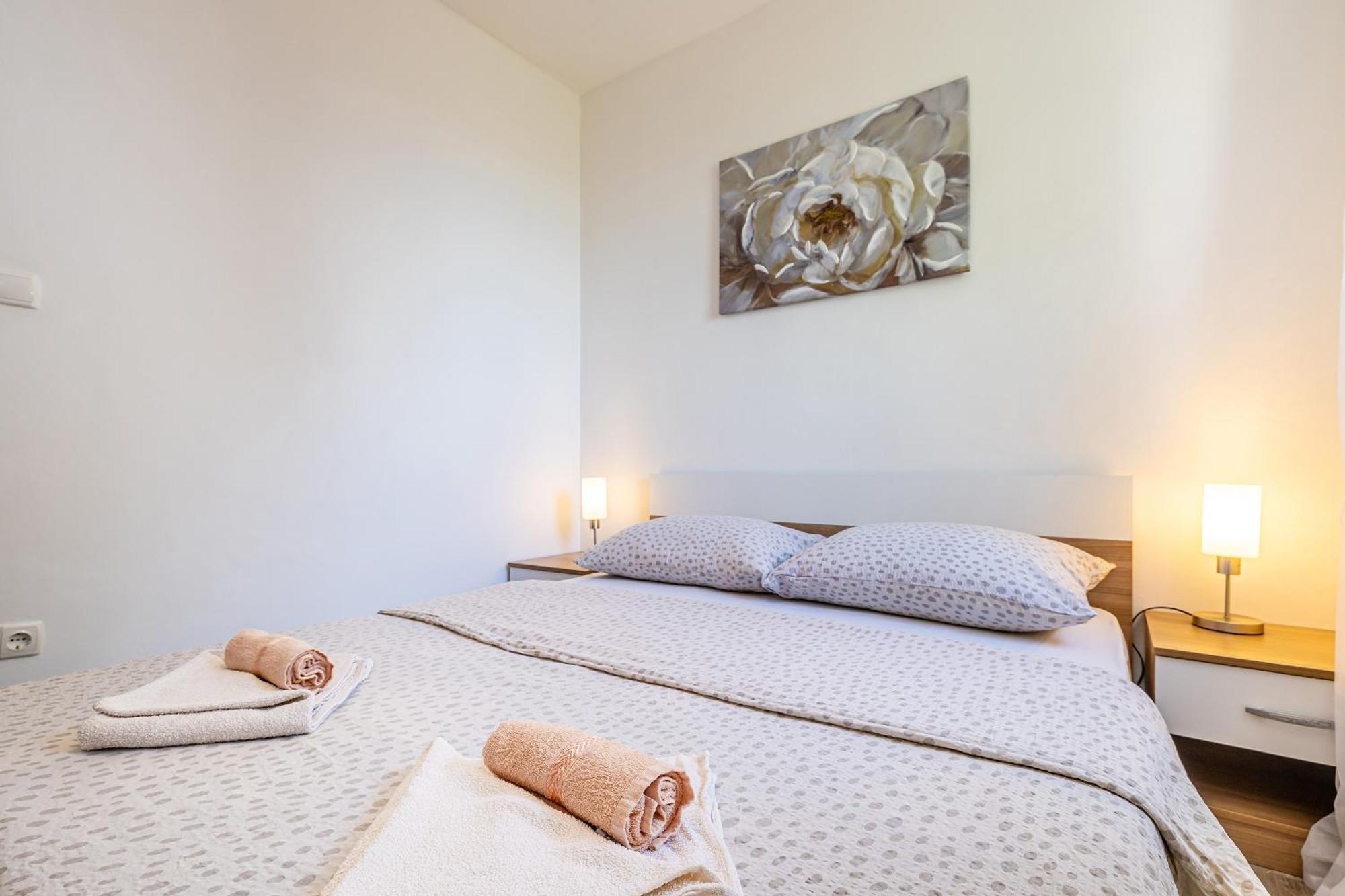 Private Accommodation Stara Baska Luaran gambar